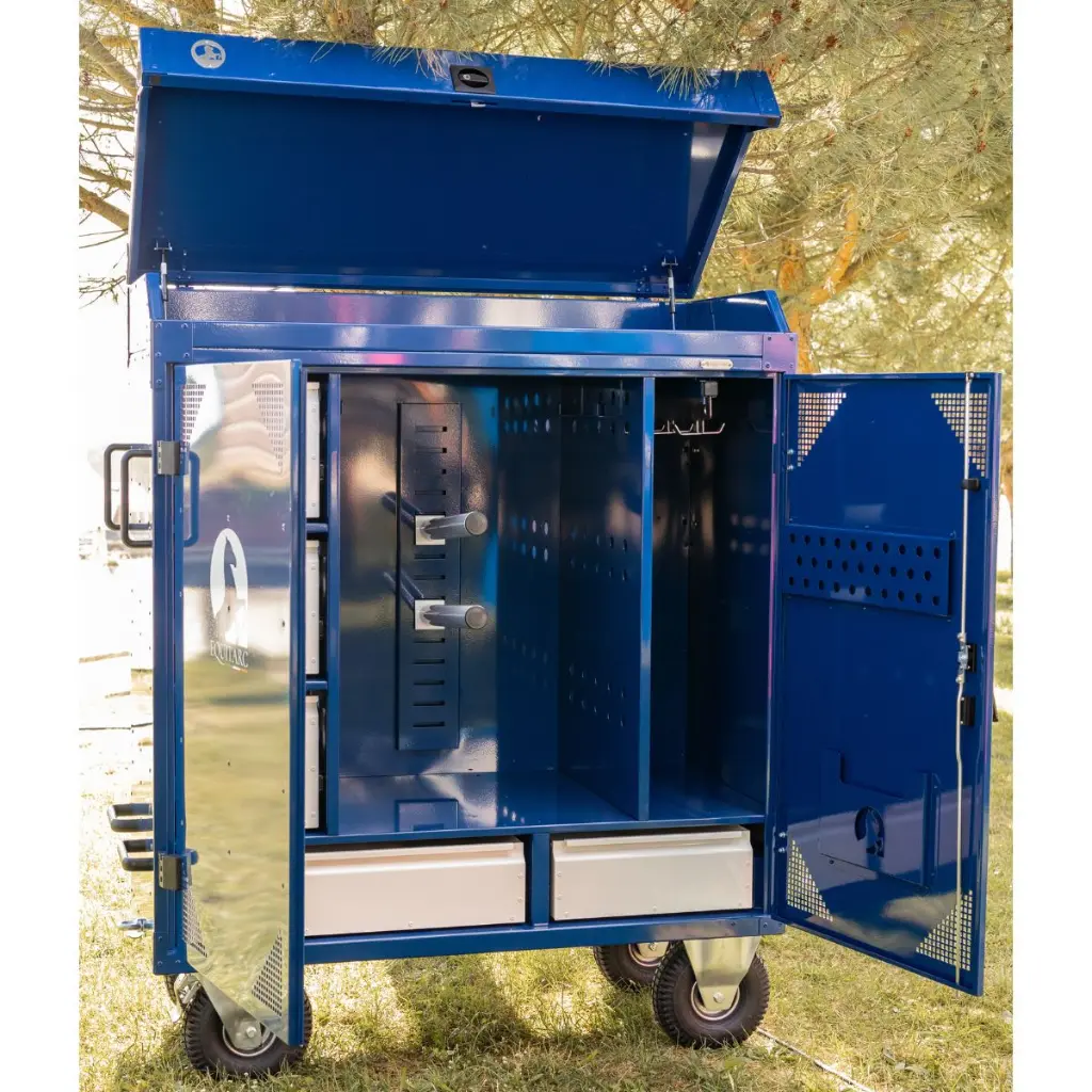 Diligence L avec coffre bleu.webp